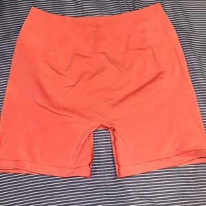 Alphalete amplify shorts